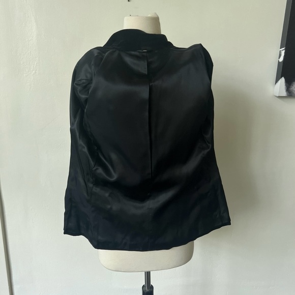 Vintage Black Velvet Blazer with Pockets 1970’s Boyfriend Blazer 70’s Jacket - Picture 9 of 10